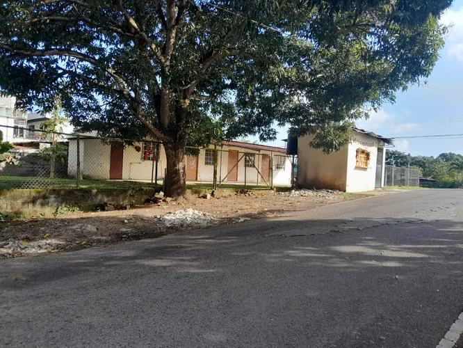Venta Casa Nueva Barriada Tocumen Céntrica - Imagen 6