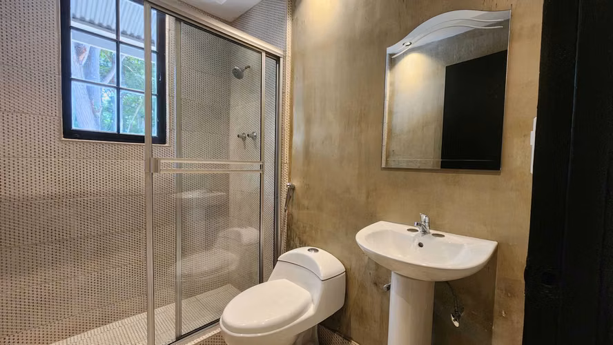VENDO PROPIEDAD CON ALTO POTENCIAL DE INVERSIÓN 3 en 1
