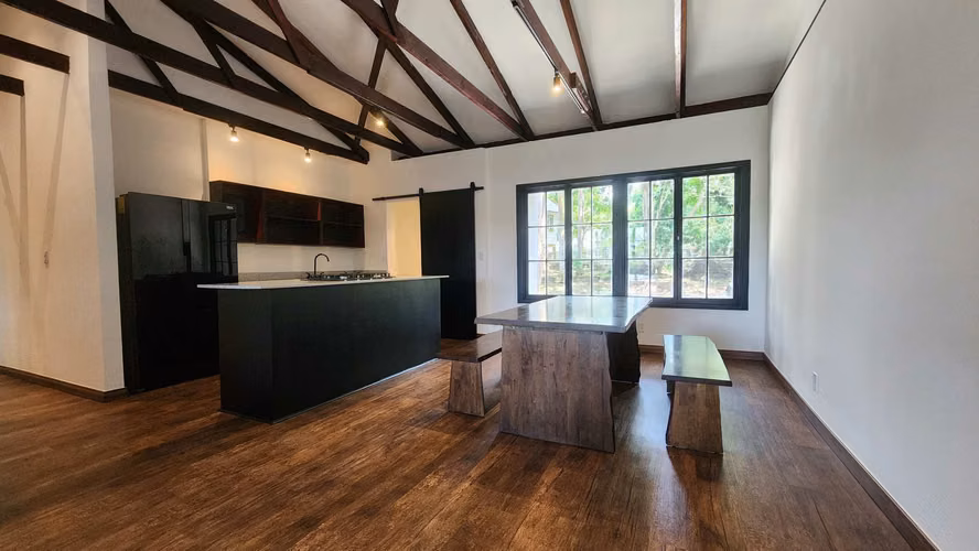 VENDO PROPIEDAD CON ALTO POTENCIAL DE INVERSIÓN 3 en 1