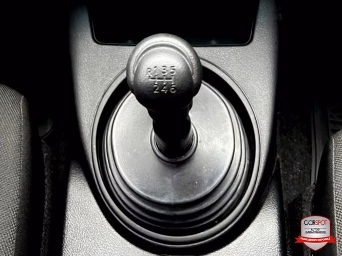 TOYOTA HILUX 4X4 DOBLE CABINA 2026 - Imagen 11