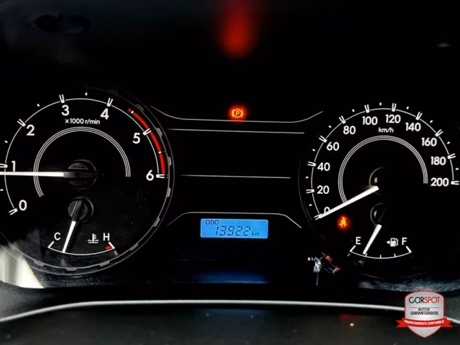 TOYOTA HILUX 4X4 DOBLE CABINA 2026 - Imagen 14