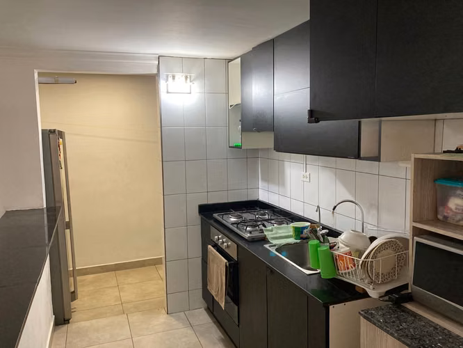 SE VENDE CASA DE 4 REC EN LAS ACACIAS CALLE PRINCIPAL NEGOCIABLE (CAMRO) - Imagen 19