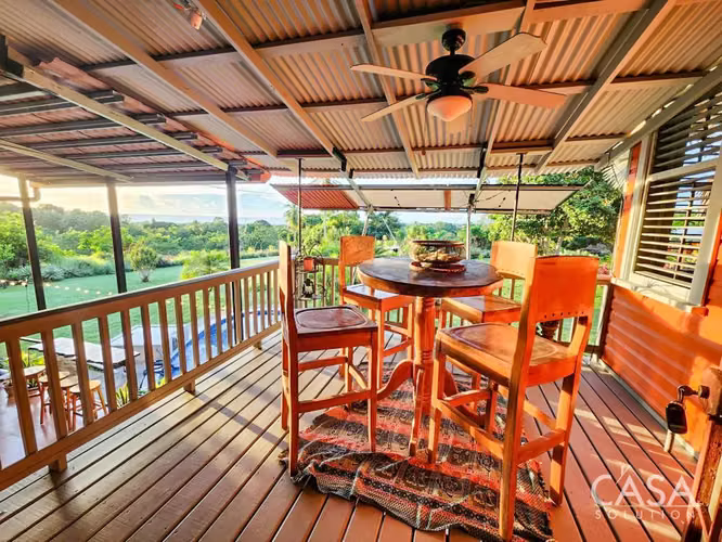 Propiedad Con Vista Al Océano, Casita Y Piscina En Puerto Armuelles - Imagen 8