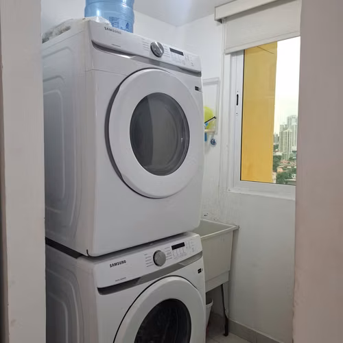 Hermoso Apartamento en Vía España! PH Metropolitan Park, Full Amoblado!