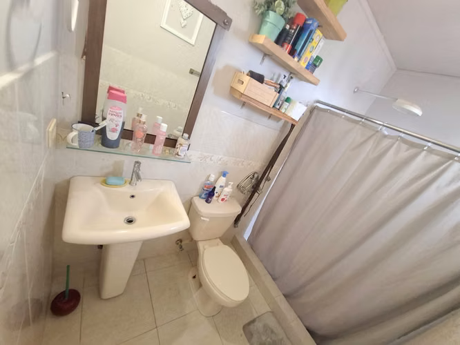 Venta de Casa en Villa Lucre, Residencial Paseo Real, 208m2
