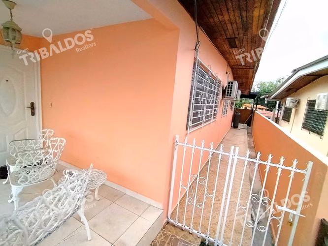 VENTA DE CASA ADOSADA EN VILLA CÁCERES
