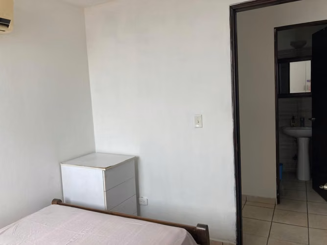 Apartamento amueblado PH PLAZA VALENCIA VIA ESPAÑA  VENTA (CAMRO)