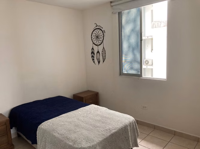 Apartamento amueblado PH PLAZA VALENCIA VIA ESPAÑA  VENTA (CAMRO)