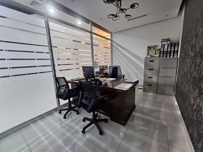 Venta de edificio en la Zona Libre de Colón