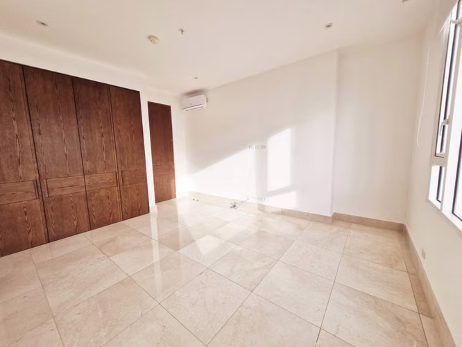 ARIA $1,020,000 358m2 4 recs