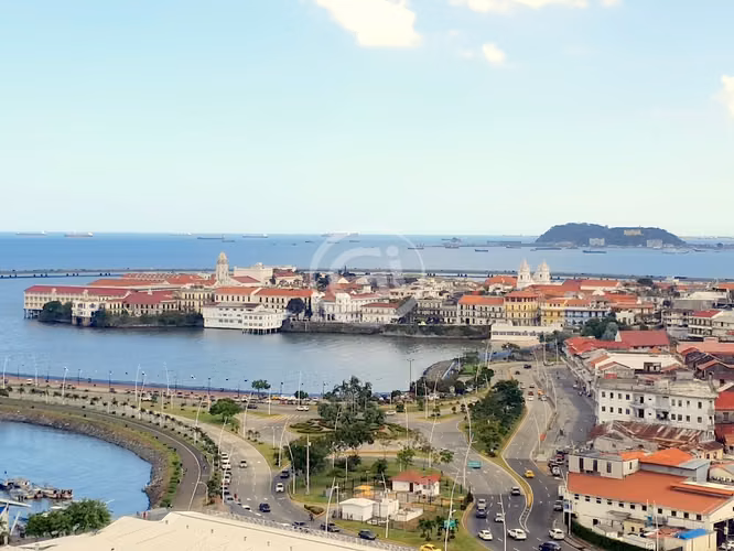 Venta Apartamento Avenida Balboa Vista al Mar Bay View