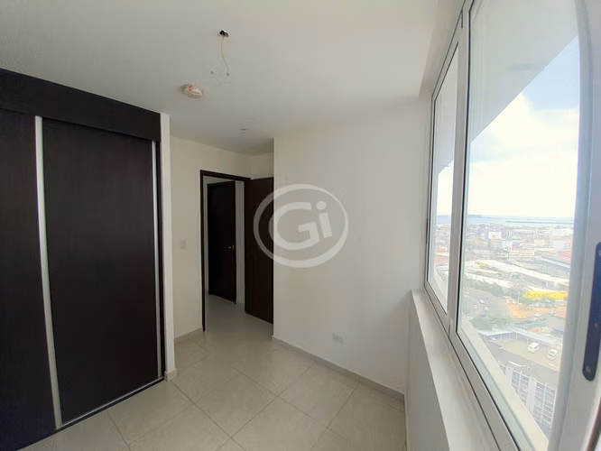 Venta Apartamento Avenida Balboa Vista al Mar Bay View
