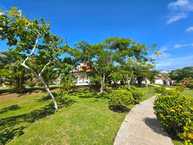 Vendo Casa Unifamiliar en PH Quintas del Lago, Las Cumbres 27-380GG