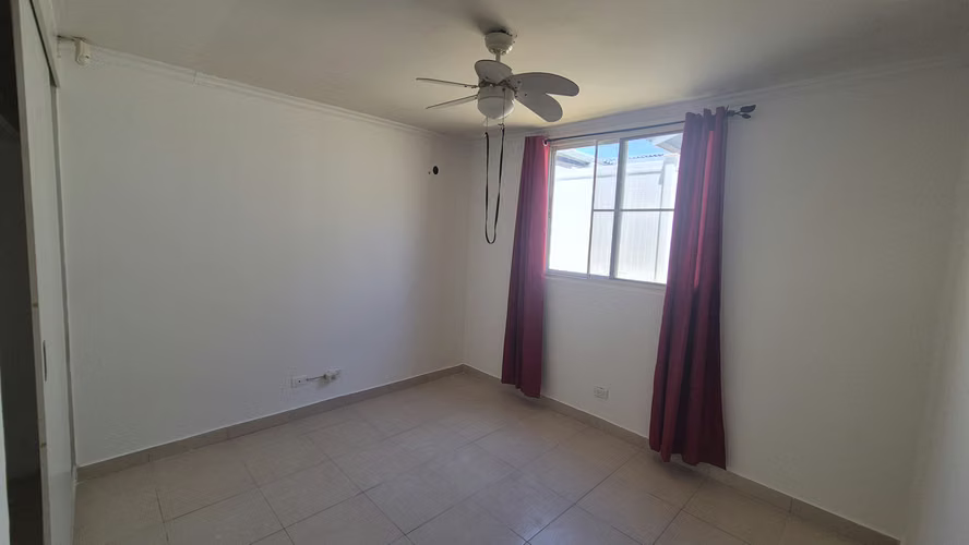 CASA EN VENTA - Las Olas, Playa Dorada - Vista Alegre Arraiján