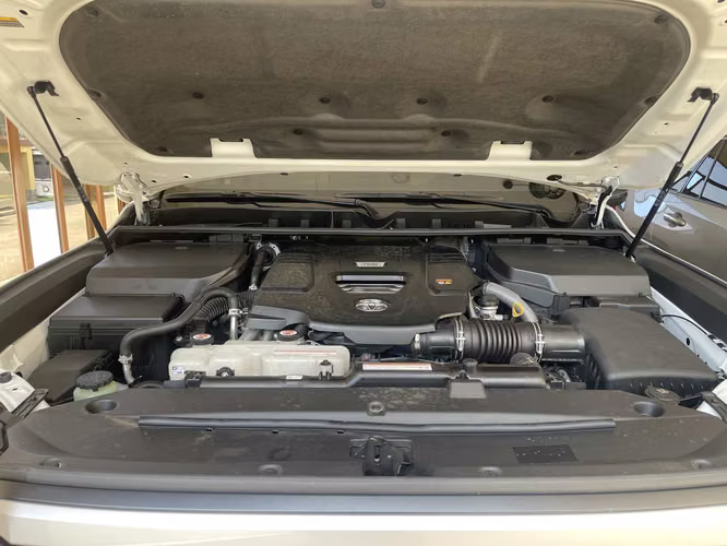 Toyota LC 300 VX