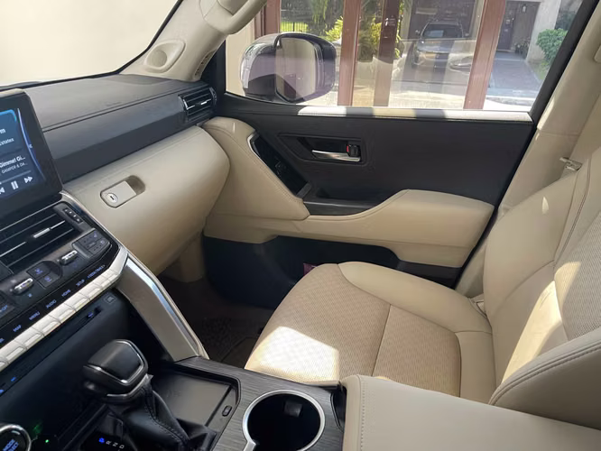 Toyota LC 300 VX