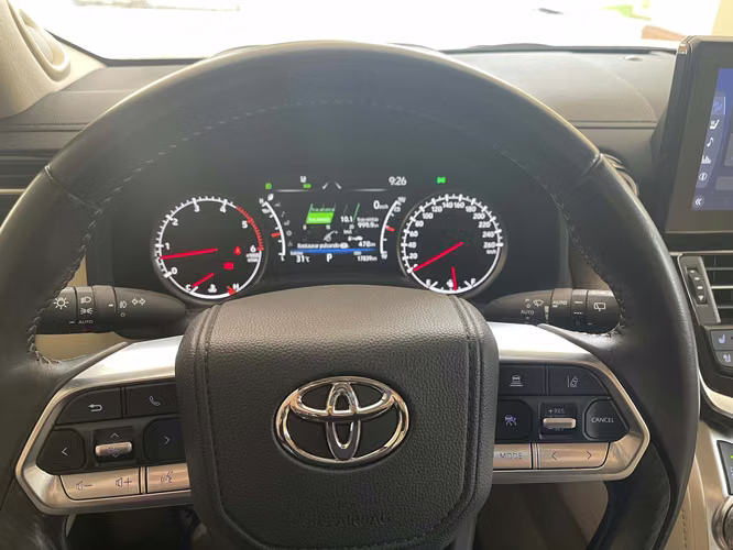 Toyota LC 300 VX