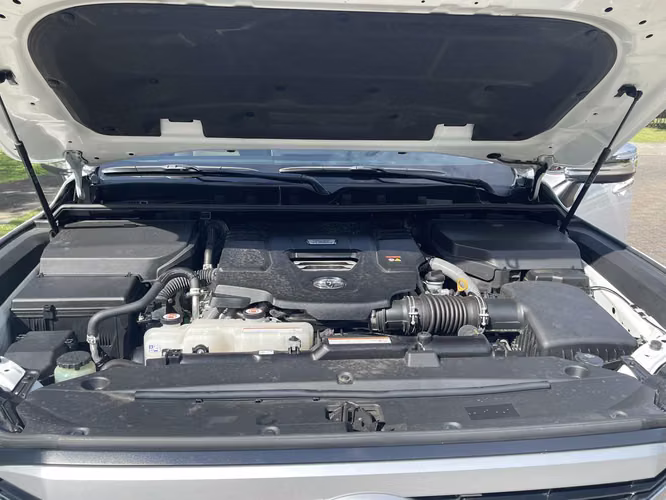 Toyota LC 300 VX