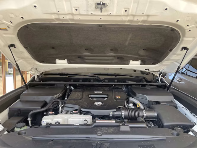 Toyota LC 300 VX