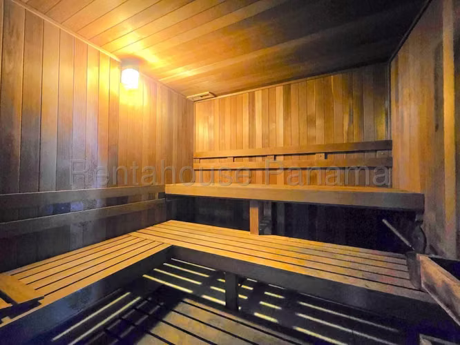 Vendo Apartamento Remodelado en PH The View, San Francisco 26-2953GG