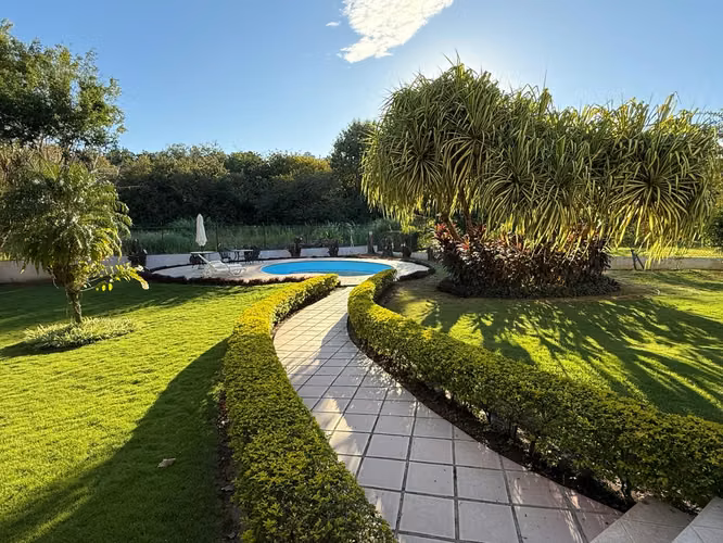 Venta de Casa en Coronado, 452m2 de construcción y 3,000m2 de terreno