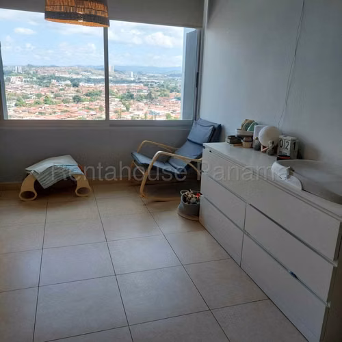 Vendo Apartamento Exclusivo en PH Sol del Este, Costa del Este 26-3835GG