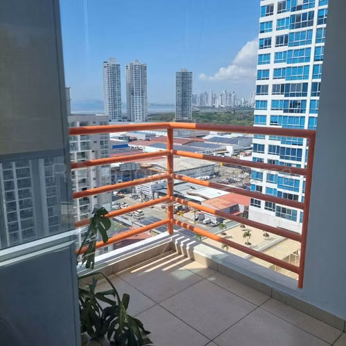 Vendo Apartamento Exclusivo en PH Sol del Este, Costa del Este 26-3835GG
