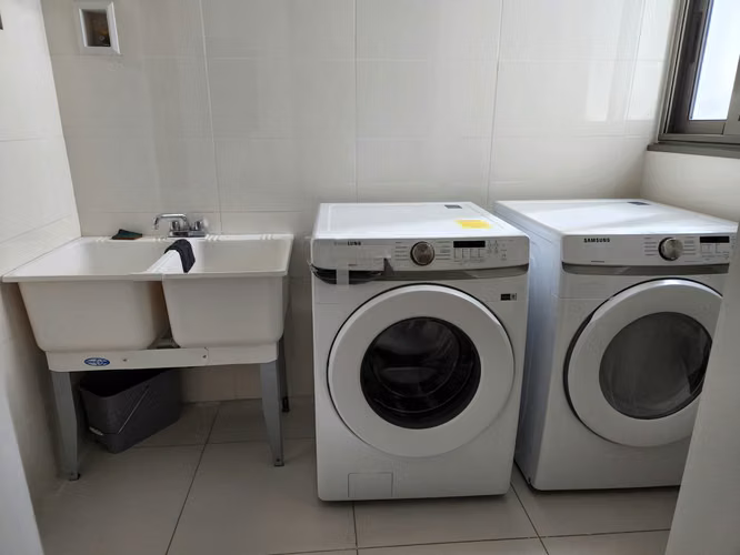 VENDO APARTAMENTO EN COSTA DEL ESTE MC