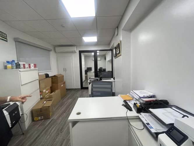 Casa Comercial moderna, en San Francisco VENTA O ALQUILER - Imagen 9