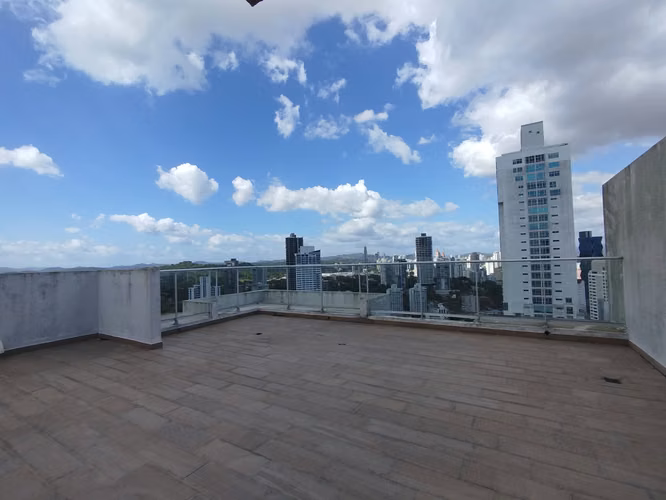 Venta Penthouse Triplex Reposeído – PH Dynasty Residences, Bella Vista