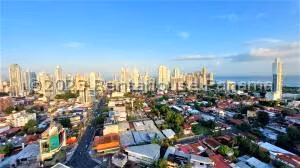 Venta de Apartamento con 330m2 en San Francisco PH Emporium Tower 26-4526SR