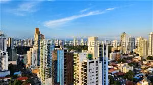 Venta de Apartamento con 330m2 en San Francisco PH Emporium Tower 26-4526SR