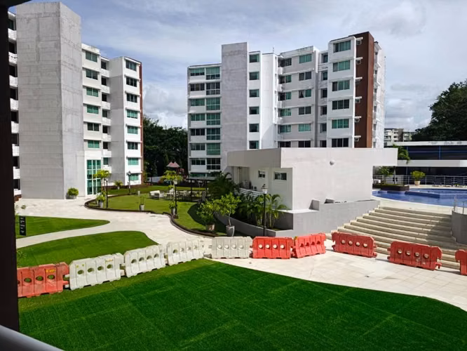 Vendo apartamento en Albrook, Forest Gate