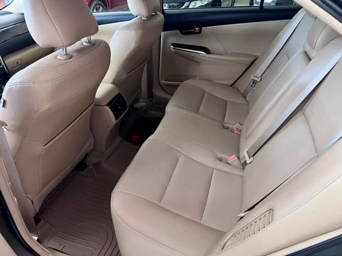 2013 Toyota Camry Hybrid Full Extra Solo 37,000 KMS En Pedasi