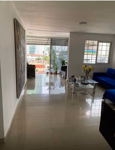 Alquilo cuarto en Obarrio, baño propio, super centrico!!!