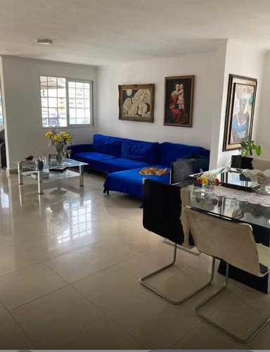 Alquilo cuarto en Obarrio, baño propio, super centrico!!!