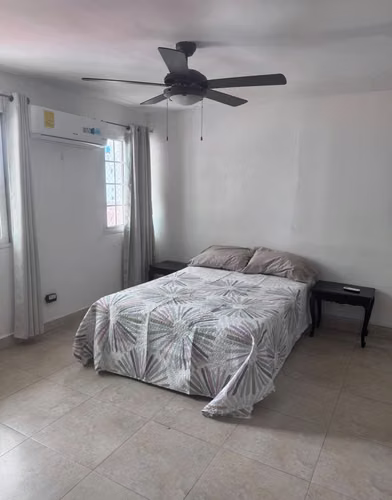 Alquilo cuarto en Obarrio, baño propio, super centrico!!!