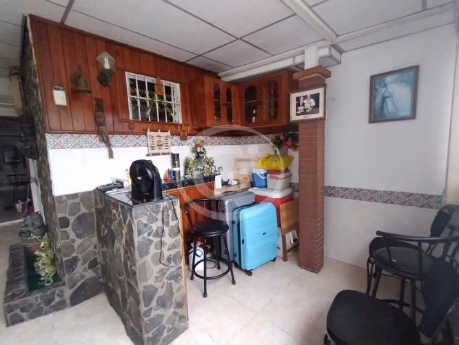 Venta Casa Condado del Rey 3 habitaciones 3 baños