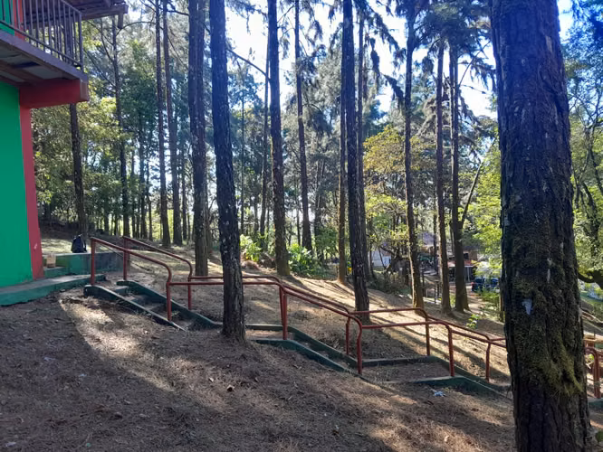 Venta de Casa con Amplio Terreno en Cerro Azul