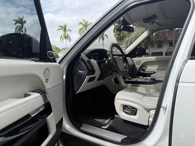 Range Rover Vogue