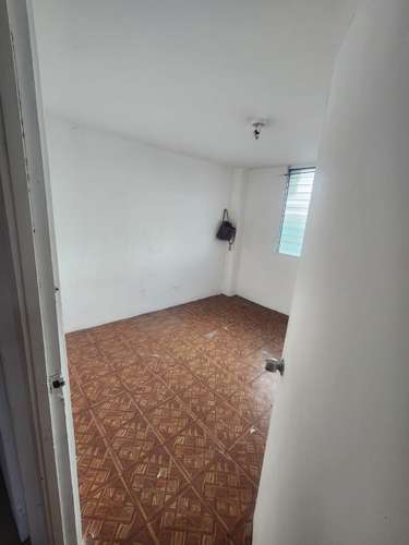 VENDO APARTAMENTO EN LA 12 DE OCTUBRE - Imagen 10