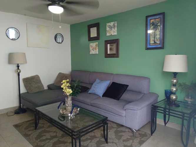 Venta de Casa en Playa Dorada, Arraiján