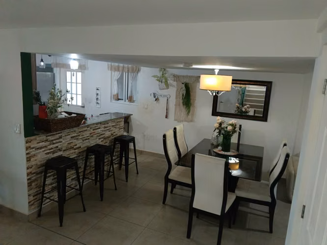 Venta de Casa en Playa Dorada, Arraiján