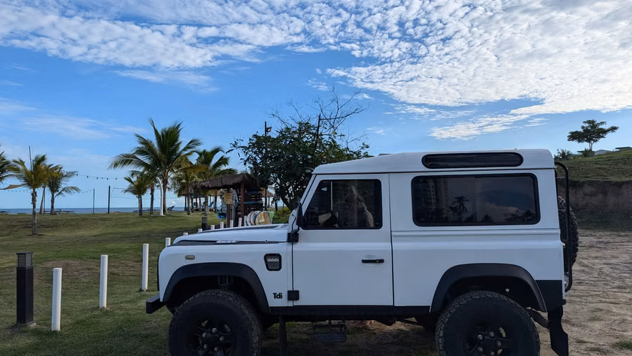 Land Rover Defender 90 Custom Build CLASSIC