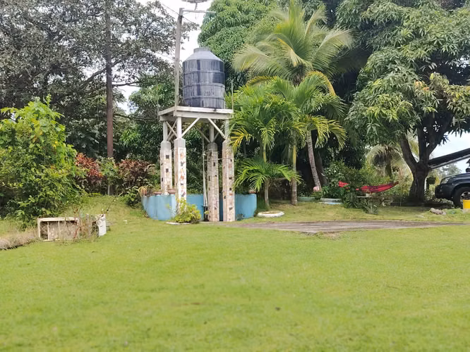 CASA MAS TERRENO SOBRE LA PANAMERICANA, IDEAL PARA NEGOCIO