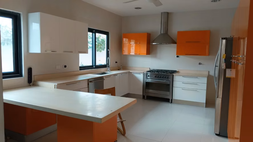 Alquiler de Casa – Altos del Golf, Brisas del Golf