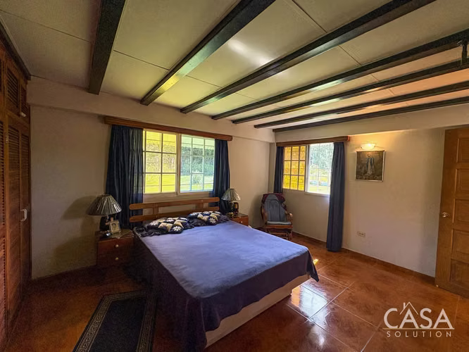 Excelente Casa de 3 Dormitorios y Lote amplio En Alto Dorado, Boquete