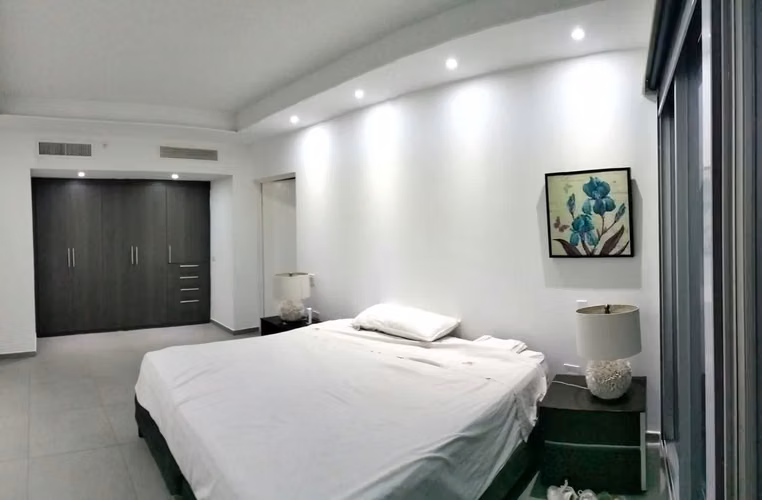 Alquiler de Apartamento en Yacht Club