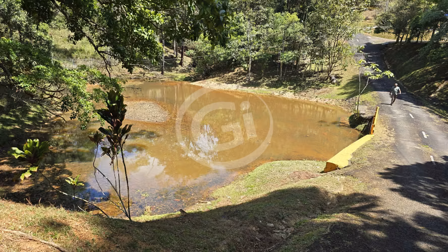 Venta Casa Cerro Azul con Club Privado