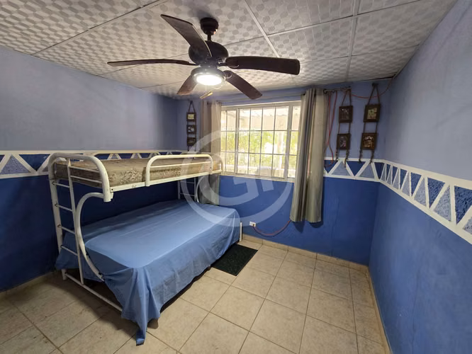 Venta Casa Cerro Azul con Club Privado
